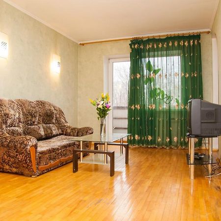 2Room Semi-Luxury Apt On Stalevarov 21 Zaporizhia Exterior photo